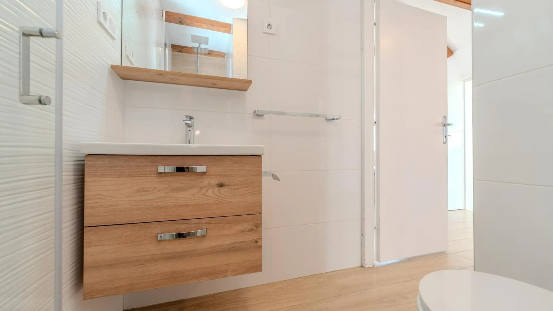 Apartments By The Sea Sabunike, Zadar - 24599 Privlaka  Croacia