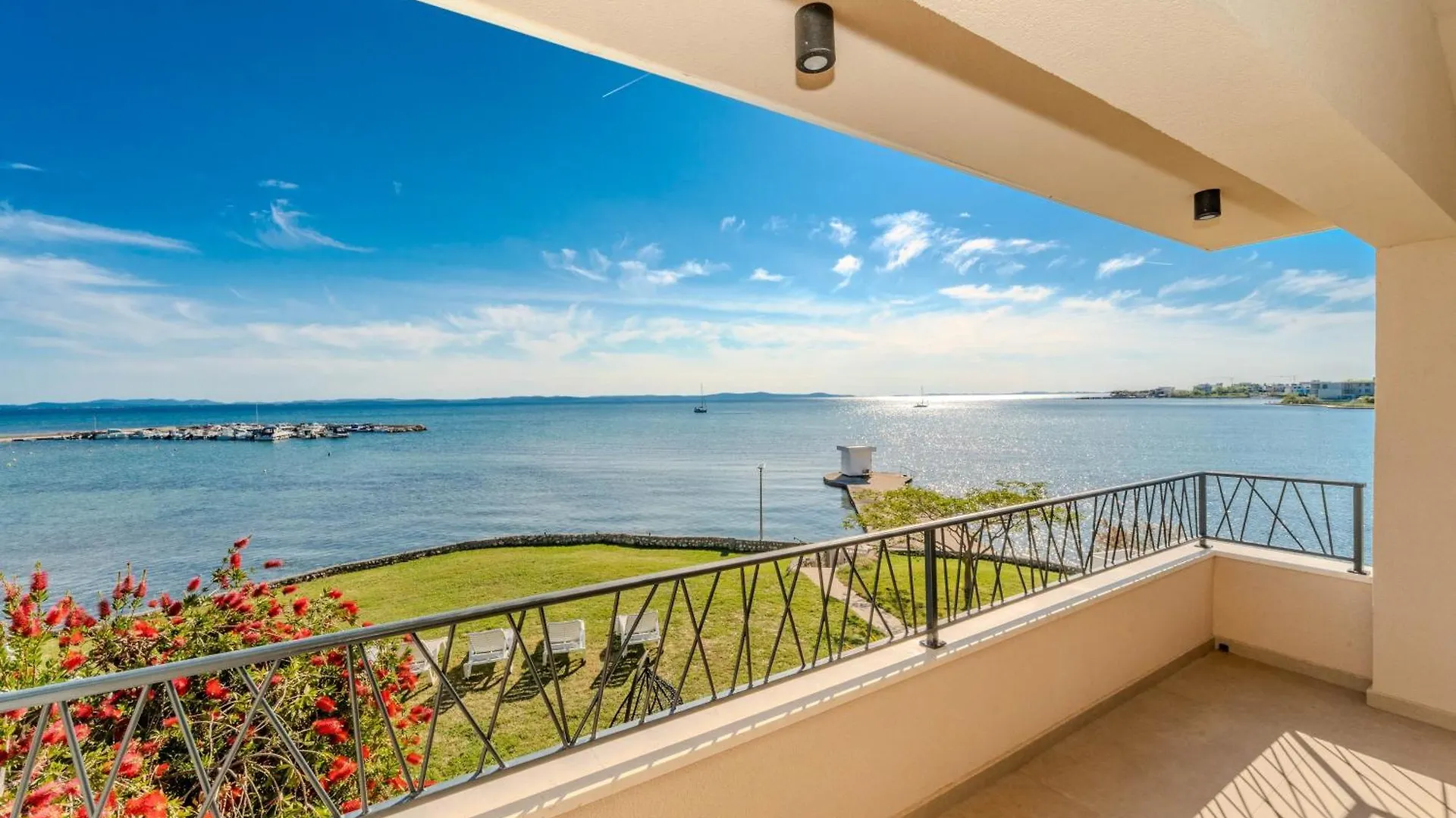 Apartments By The Sea Sabunike, Zadar - 24599 Privlaka