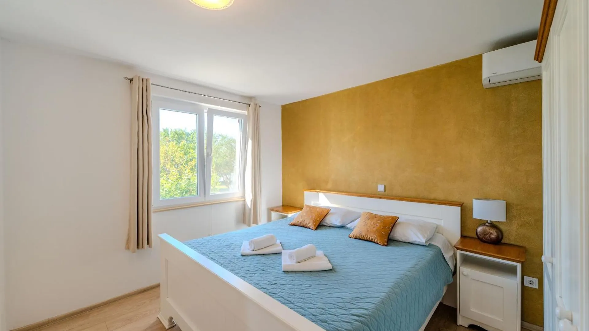 Apartments By The Sea Sabunike, Zadar - 24599 Privlaka
