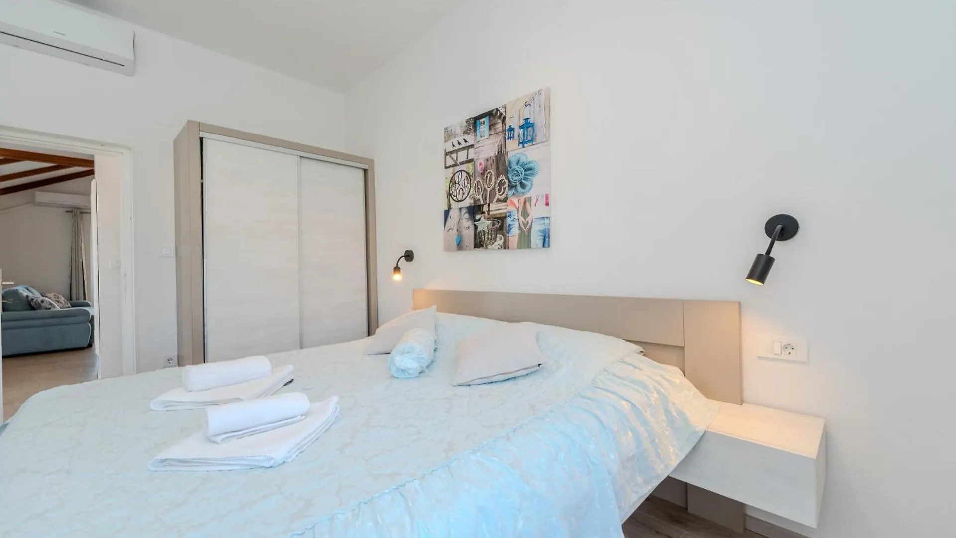 Apartments By The Sea Sabunike, Zadar - 24599 Privlaka  Croácia