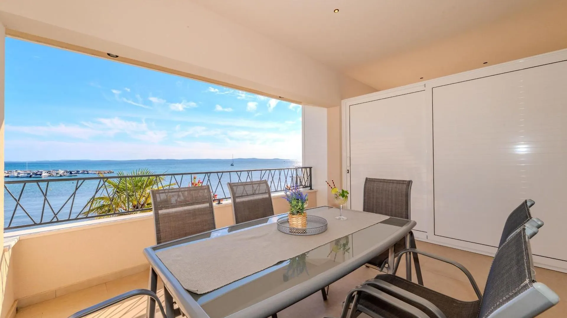 Apartments By The Sea Sabunike, Zadar - 24599 Privlaka  0*, Privlaka (Zadar) Croácia