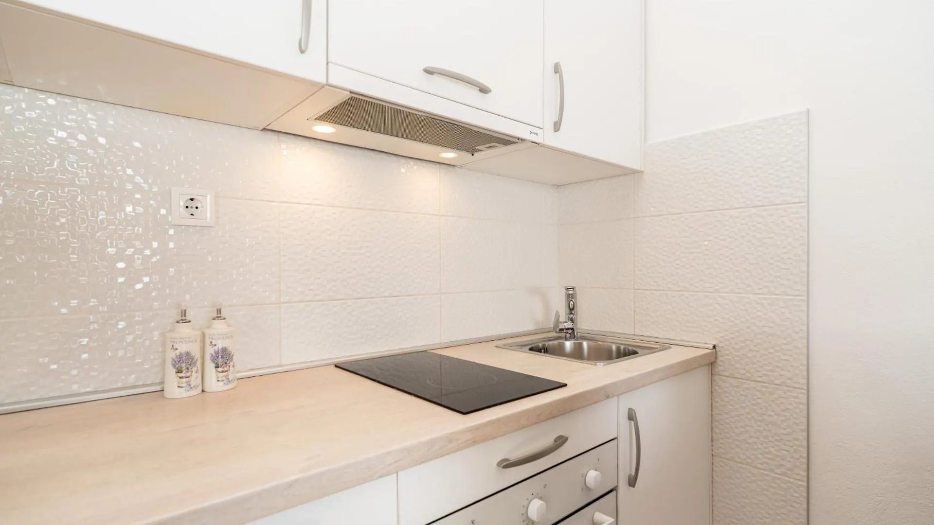 Apartments By The Sea Sabunike, Zadar - 24599 Privlaka